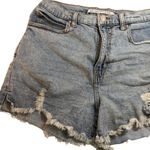 Celebrity Pink Denim Shorts Distressed Frayed‎ Raw Hem Size 7/28 Edgy Streetwear Indie Boho Y2K Photo 0