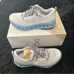 ON CLOUDSURFER Trail Missiongrip glacier dust shoes sneakers women’s 8 new Blue Photo 6