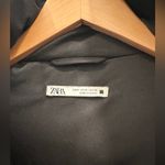 ZARA  Black Puffer Coat EUC Medium Photo 4
