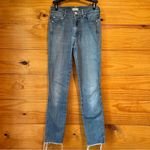 MOTHER The Vamp Fray Mid Rise Skinny Jeans in Crack The Whip 25 Photo 2