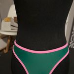 Boutique Kelly green and pink bikini set Photo 4