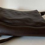 Valerie Stevens  leather crossbody bag in brown. Photo 6