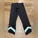 Lululemon  Crop Leggings - Fresh Teal Mesh Accents Photo 0