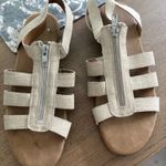 Aerosoles  size 8 tan sandals Photo 1