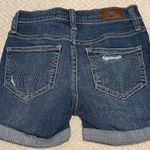 American Eagle Shorts mid Photo 2