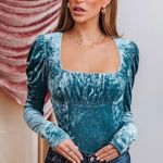VICI NEW - DINA VELVET PUFF SLEEVE TOP - TEAL Photo 0
