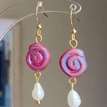 Handmade boho grunge fairy whimsical funky style quality Czech glass swirl pearl dangle earrings🌀⭐️ Photo 4