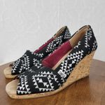 Toms Reina Tribal Wedge 8 Black White Canvas Peep Toe Cork Heel Slip On Cushion Photo 1