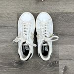 New Balance 210 Shoes Photo 0