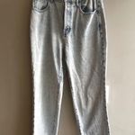 PacSun  Mom Jeans Light Wash Denim High Waisted Relaxed Fit Comfort Casual Photo 0
