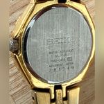 Seiko Vintage Ladies Watch Gold-Tone Dial, Case, Hands, Markers, and Bracelet Photo 7