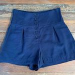 Gianni Bini  High Waisted Pleated Button Fly Trouser Shorts ~ Size 6 💛🍄 Photo 0