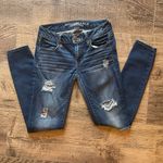 American Eagle AE darkwash distressed jegging - size 2 Photo 3