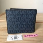 Michael Kors Wallet Photo 2
