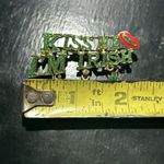 St. Patrick's Day Green Gold Tone Kiss Me i'm Irish Collectible Dangle Lapel Pin Photo 4