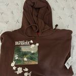 PacSun The Met sweatshirt Photo 0