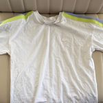 Lacoste  Women’s Contrast Bands T-shirt size small medium 32 Photo 1