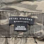 Sanctuary Social Standard by Mother Nature
Camo Boardwalk Soft Pull On Shorts Photo 4