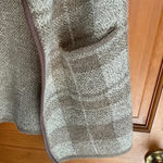 🔥🔥 Perfect For Fall Sweater Vest !! Tan Size M Photo 3