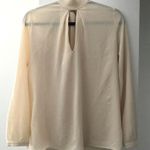 Nsr  Cream Blouse With Keyhole Detail Photo 0