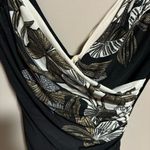 MiracleSuit Petal to the Metal Sanibel One-Piece Slimming 10lbs- Size 10 Photo 4