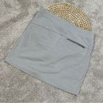 Athleta Stripe Modern Metro Skort Skirt Mini Zip Pocket Outdoor Grey Tan Size XS Photo 5