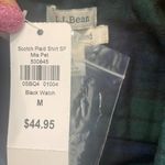 L.L.Bean  top Scotch Plaid Shirt Black watch slightly fitted misses Petite Med Photo 1