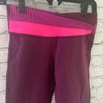 Lululemon  Burgundy Red and Pink Boot Cut‎ Style Leggings Size 8 Photo 3