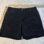 Women’s Levi’s Black Mid Length Denim Jean Stretch Shorts Size 12 Photo 0