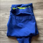 FIGS  Blue Joggers with Neon Yellow Accents women’s. Size Small
Style# M21SW2053 Photo 4