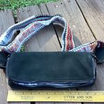 Black nylon crossbody bag w/ wide guitar strap zip Photo 5