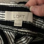 Loft black and white skirt elastic waist band with pockets size XXS Photo 6