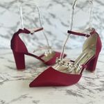 NWT GGBLCS Heels Satin Rhinestone 10.5 Block Heel Pumps Pointed Toe Burgundy Red Photo 1