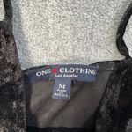 One Clothing Crushed Velvet Cropped Tank Top Size Medium Black V-Neck Photo 4