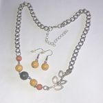 Silver Tone Chain Necklace Earring Set with Leaf Accent and Multicolor Beads Photo 3