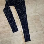 Soft Surroundings  Womens Printed Leggings Black Silver Swirls‎ Hi Rise XS Photo 2