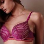 Victoria's Secret Victoria’s Secret VINTAGE ‘Very Sexy (Bombshell) Push-Up Bra Photo 4