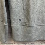 Lululemon  In Stride Jacket Gray Floral Full Zip Size 6 Logo Athletic Workout Photo 6