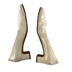 Salvatore Ferragamo Vintage  Off-White Leather Mid Heel Pumps Size 7.5 Photo 3