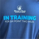 Brooks  10k rock n roll marathon series in training shirt Photo 5