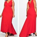 Eloquii NEW red maxi formal dress with trail, women's size 16 Photo 1