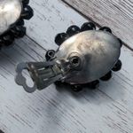 Vintage Clip On Earrings Photo 7