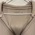 Abercrombie & Fitch  Tan earthy waffle knit Zip-Up Hoodie! Size large Photo 2