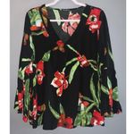 Cha Cha Vente Red and Black Floral V Photo 1