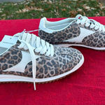 Universal Threads Nwt Animal print Skyler Sneakers Universal Thread size 9.5 cheetah leopard Photo 0