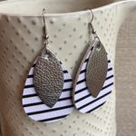 NEW! Pebbled Faux Leather Double Layer Teardrop Earrings White Black Silver Photo 2