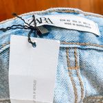 ZARA  // light wash mid rise jeans straight leg Photo 3