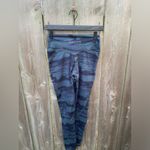 Alphalete Surface Power Blue Canvas Camo Crossover Leggings Photo 3