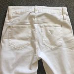 Guess  mid rise skinny jeans brand new Photo 2
