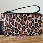 Kate Spade medium L-zip wristlet Photo 0